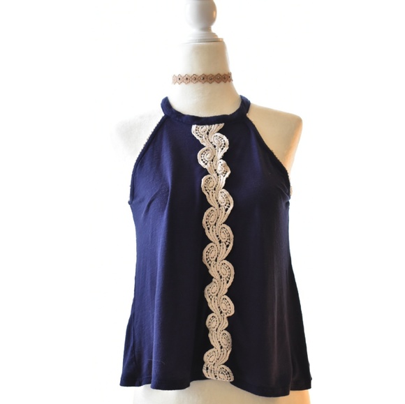 Charlotte Russe Tops - S 🔹🌼🔹 CR Navy Crochet Tank